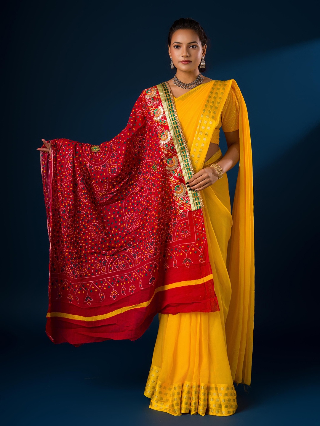 

KCPC BANDHANI Marwadi Printed Pure Cotton Dupatta, Red