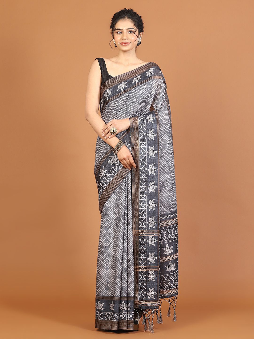 

Meena Bazaar Art Silk Tussar Saree, Grey