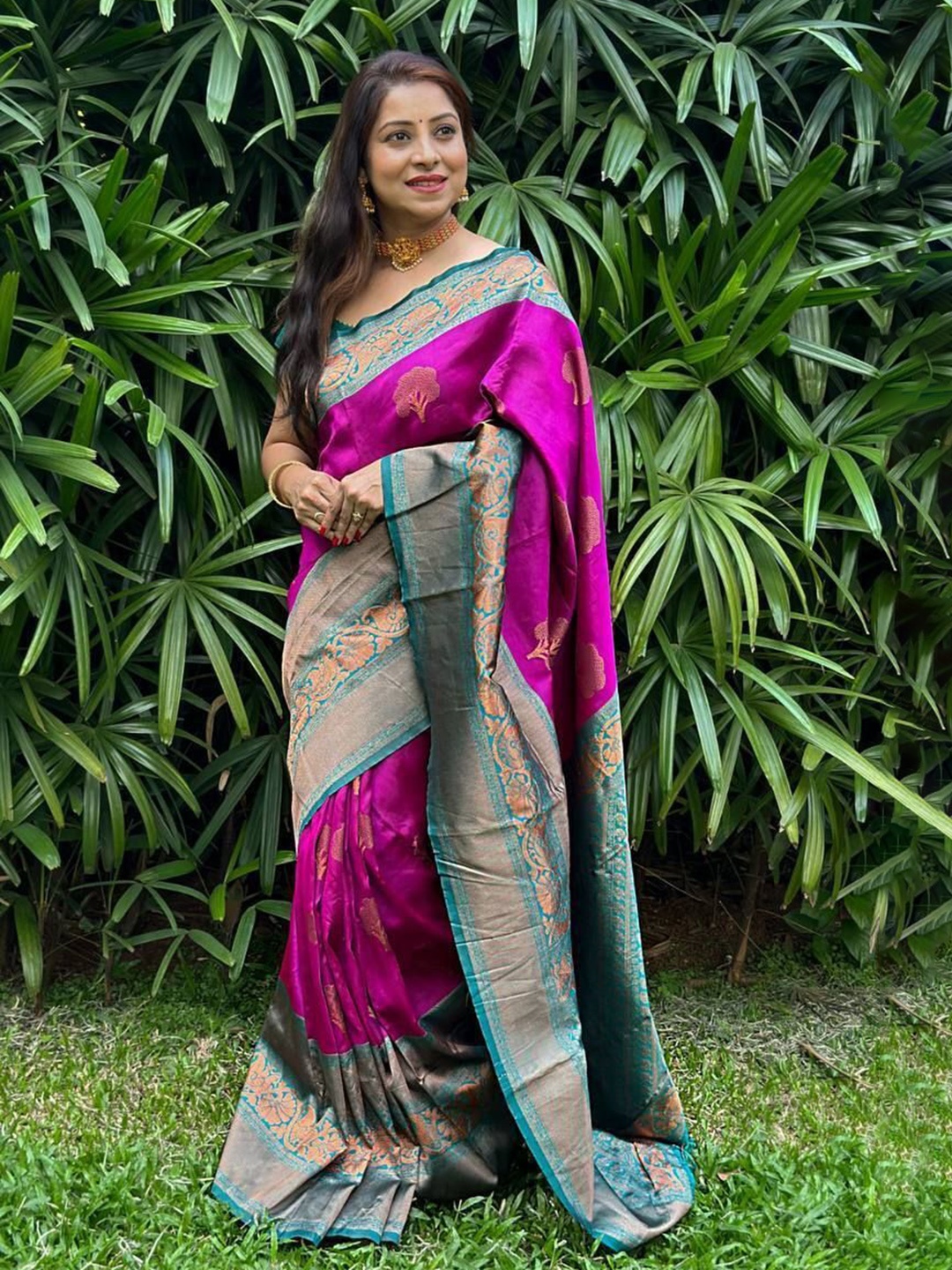 

Upalksh Woven Design Pure Cotton Kanjeevaram Saree, Magenta