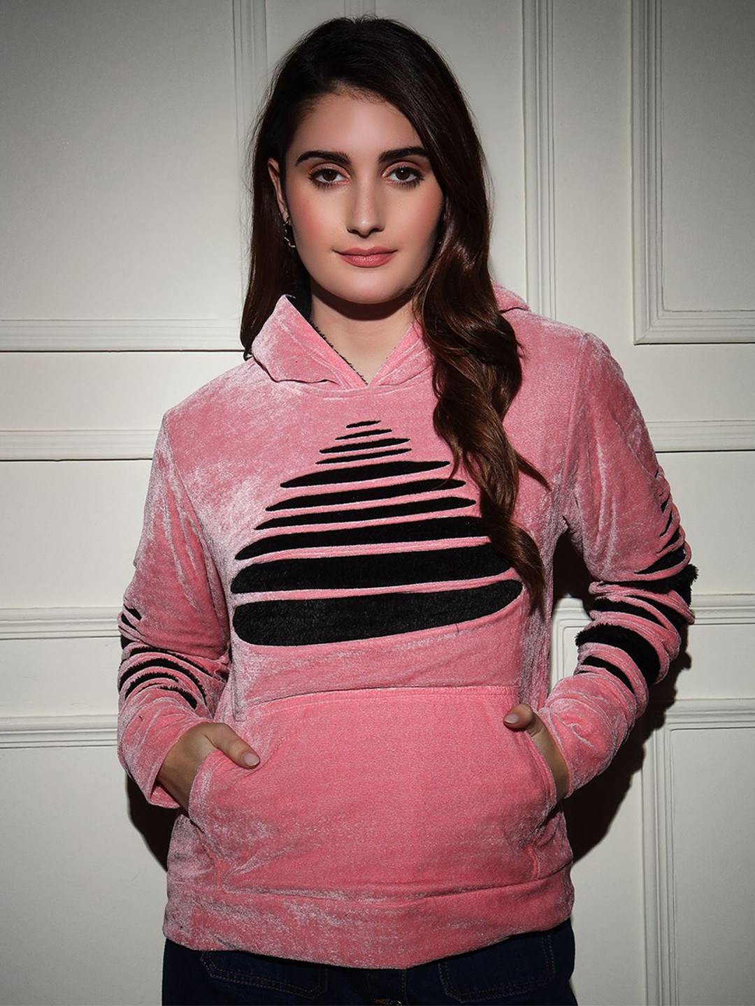

BAESD Women Hooded Cut Work Detail Sweatshirt, Pink