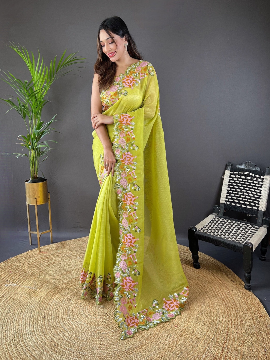 

LeeliPeeri Designer Floral Embroidered Saree, Yellow