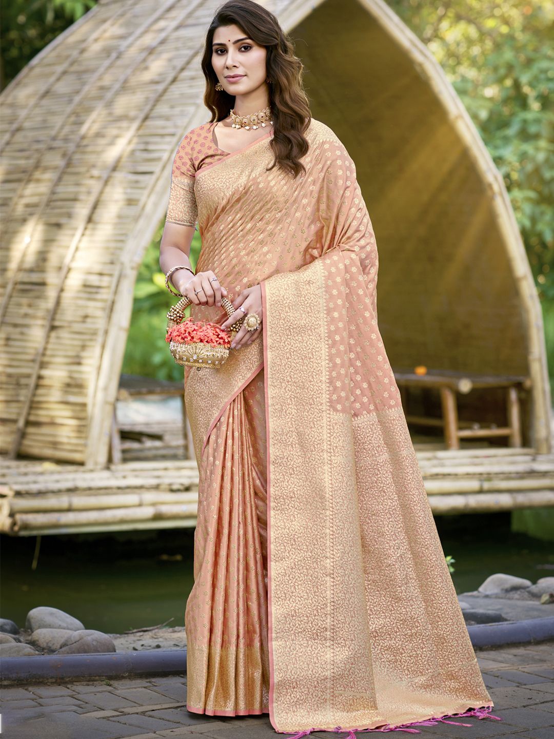 

SANGAM PRINTS Banarasi Saree, Peach