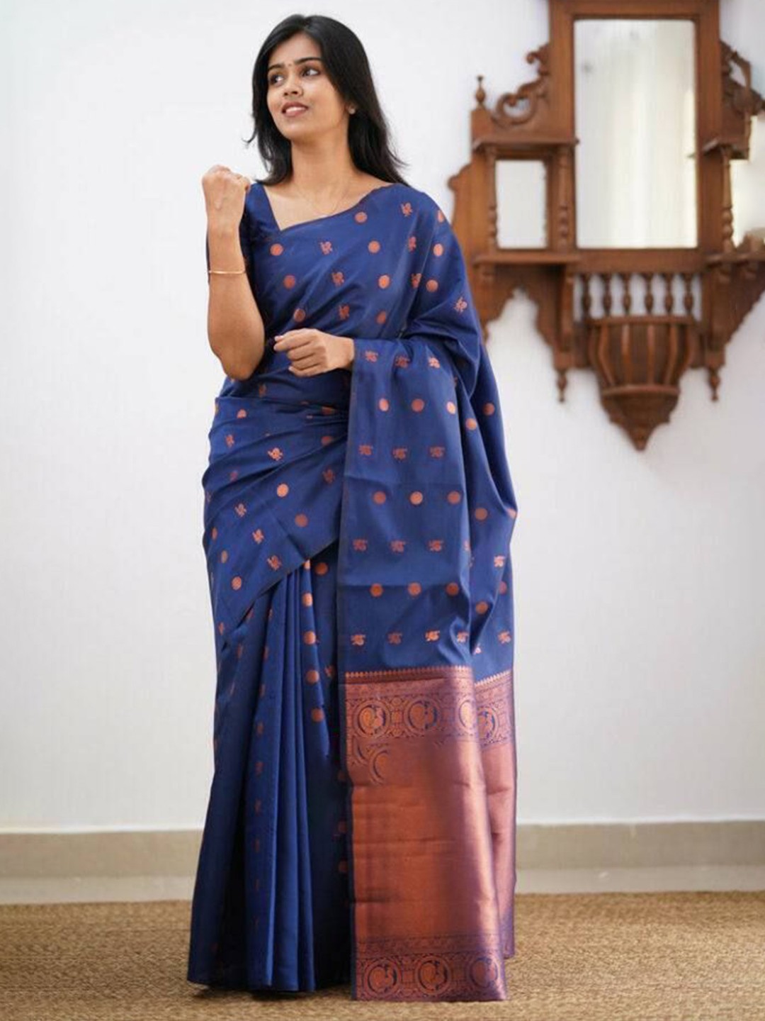 

Upalksh Woven Design Banarasi Saree, Blue