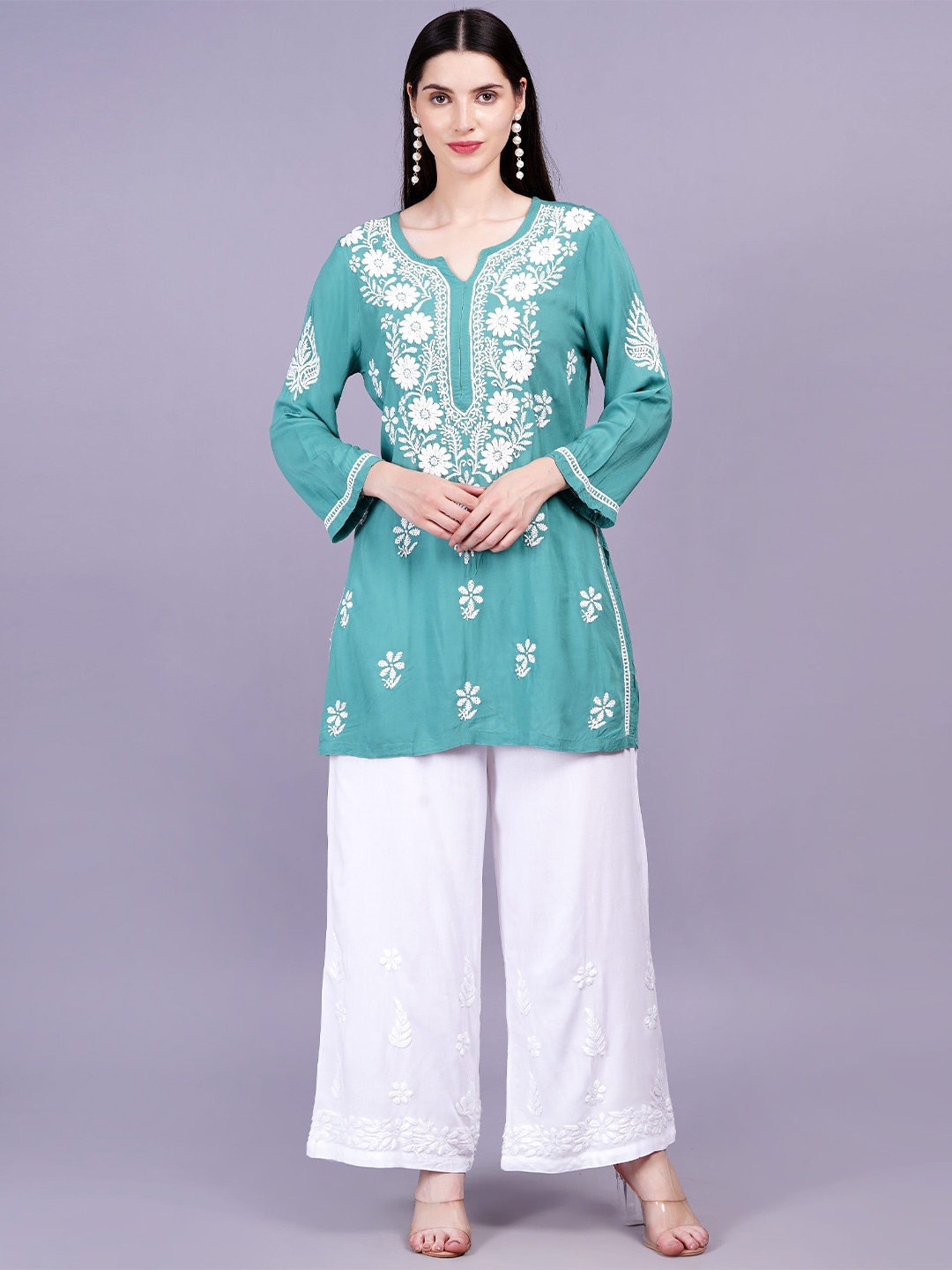 

SUFIZA LIFESTYLE Women Floral Embroidered Thread Work Kurti, Sea green