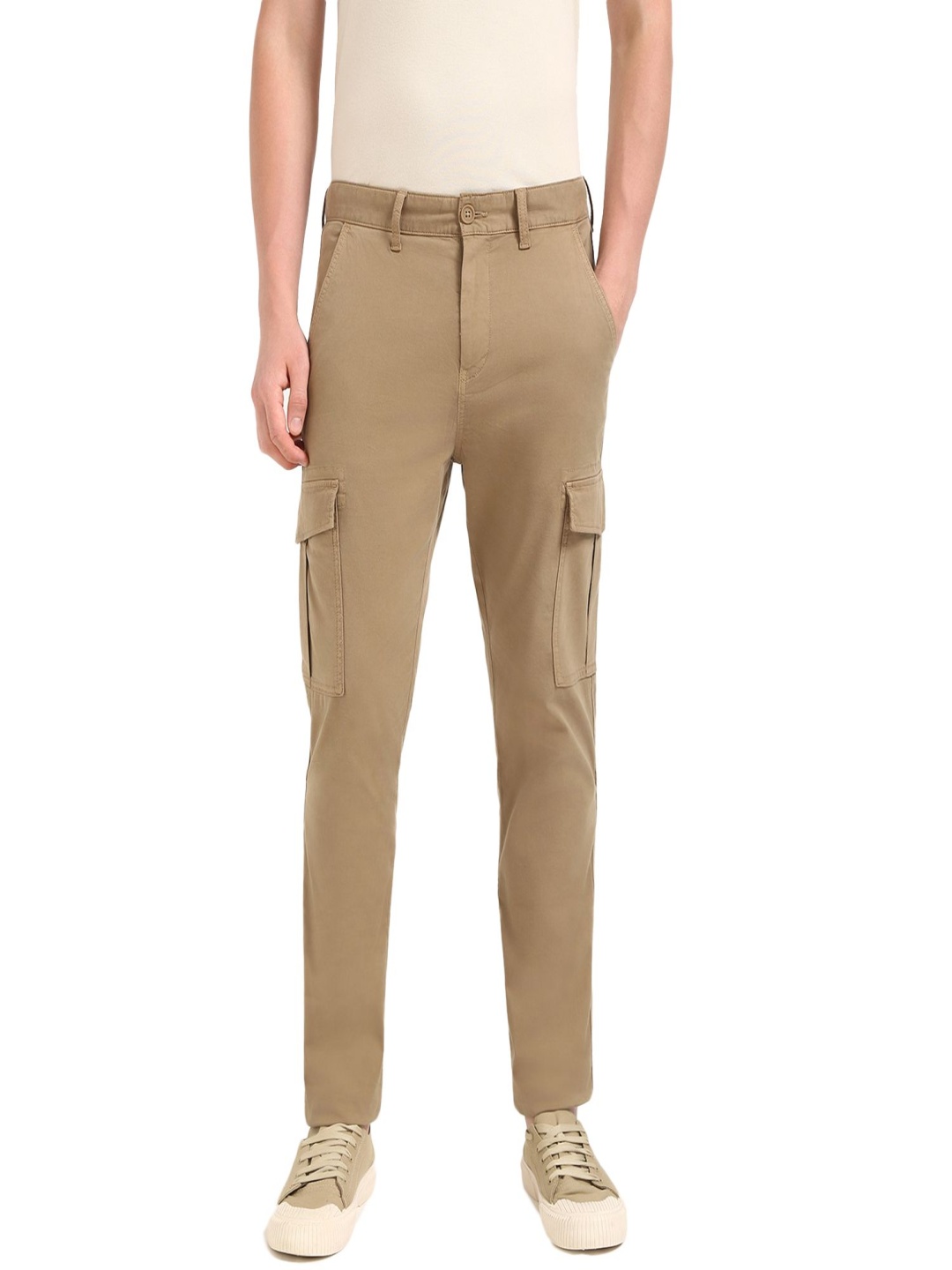 

Tommy Hilfiger Men Slim Fit Cargos Trousers, Brown
