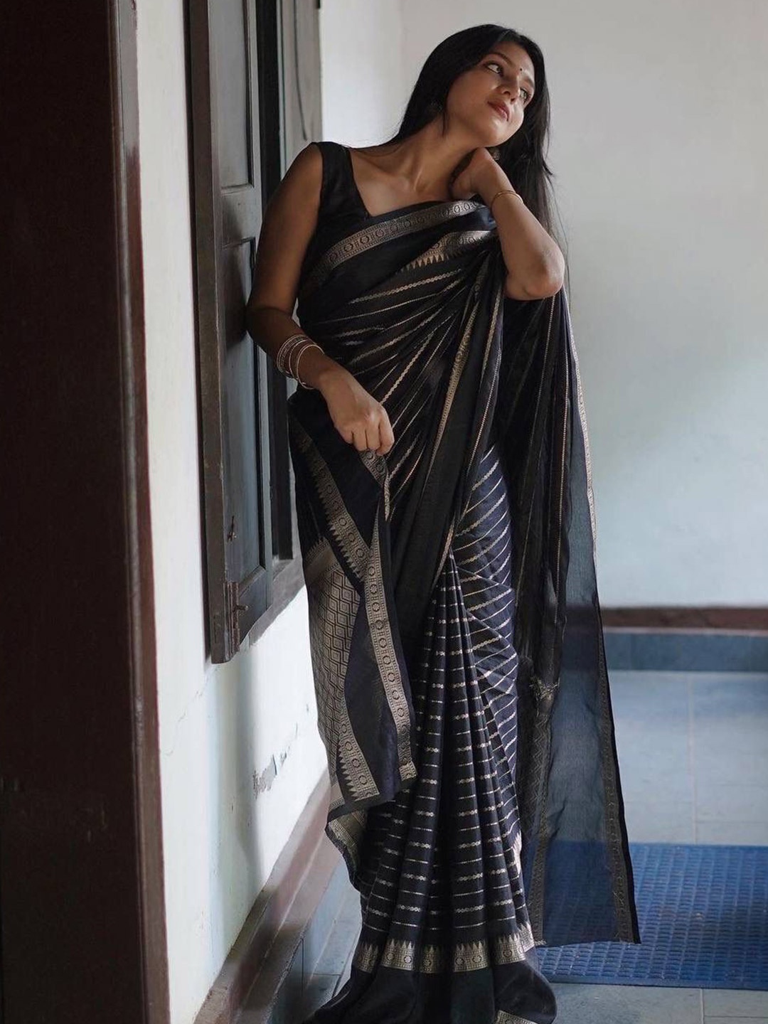 

Upalksh Woven Design Zari Designer Kanjeevaram Saree, Black