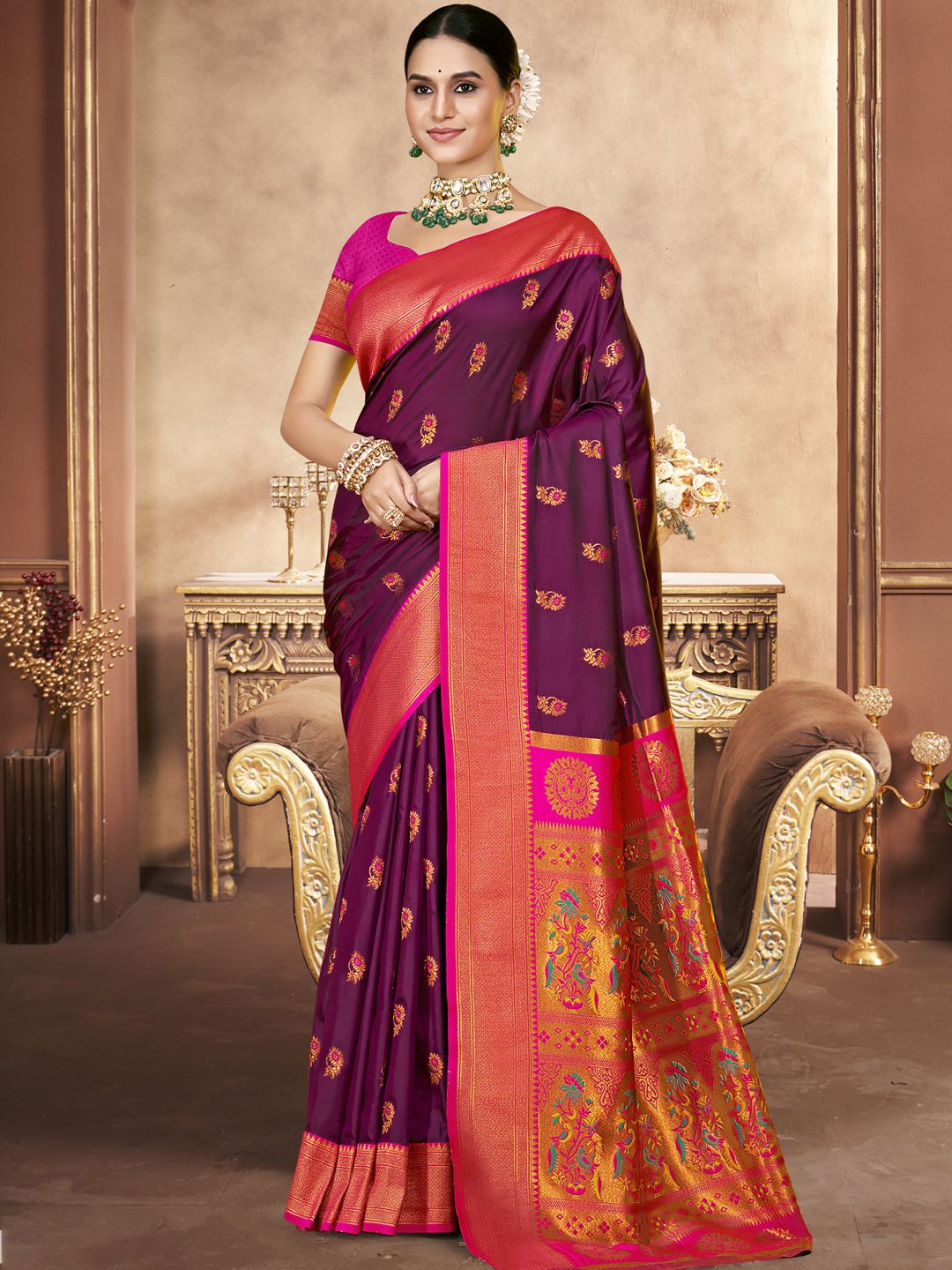 

SANGAM PRINTS Woven Design Banarasi Saree, Burgundy