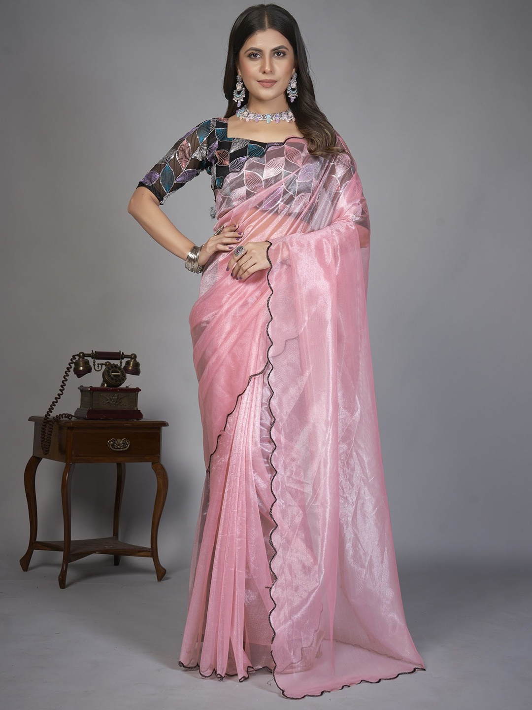 

A TO Z CART Sequinned Organza Saree, Pink