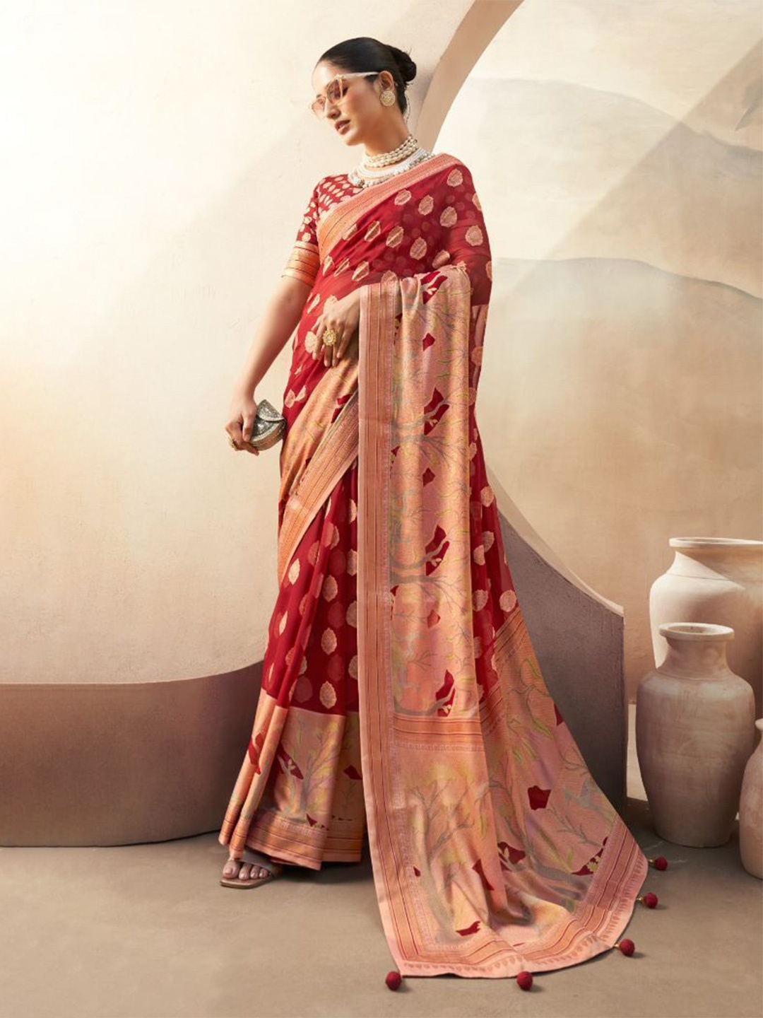 

MySilkLove Floral Printed Pure Georgette Saree, Red
