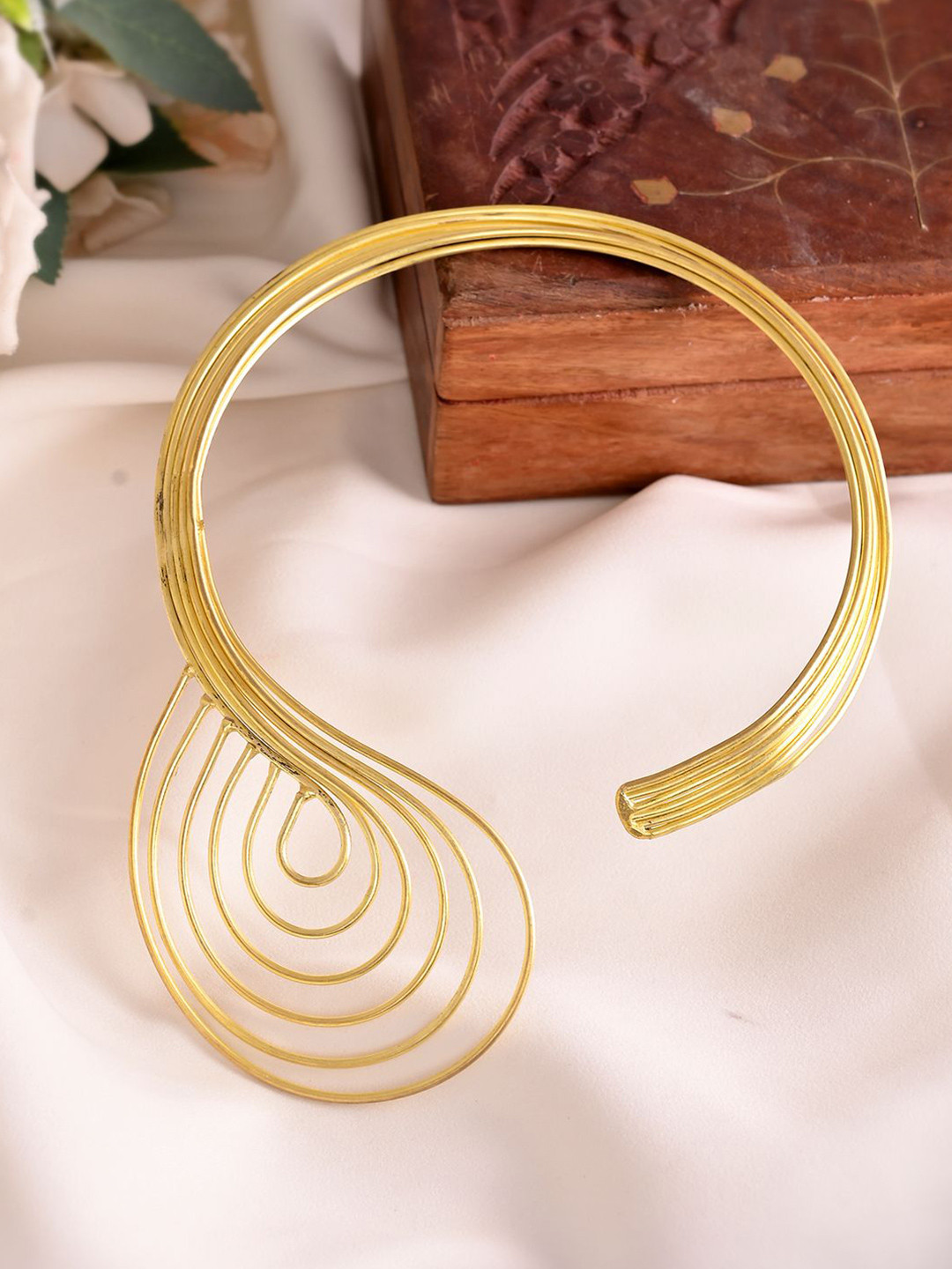 

Silvermerc Designs Brass Elegant Gold-Plated Teardrop Design Open Collar Necklace