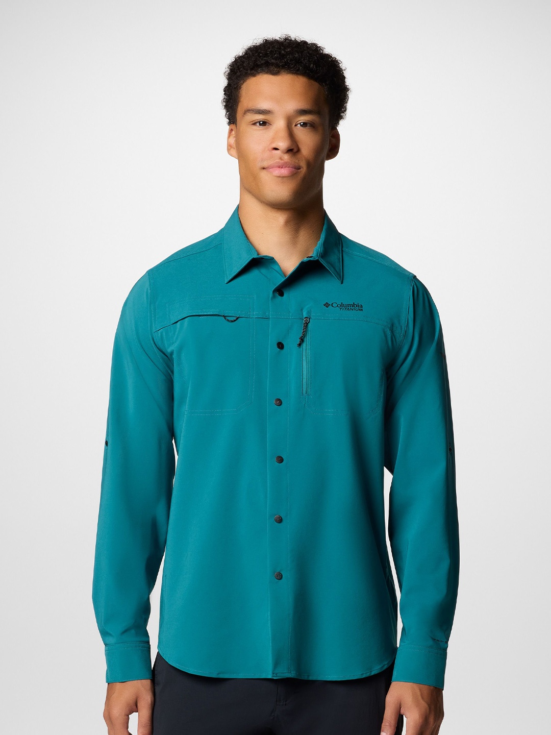 

Columbia Men Classic Slim Fit Spread Collar Solid Casual Shirt, Teal