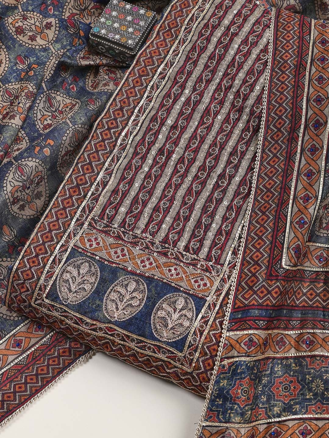

Meena Bazaar Printed Unstitched Dress Material, Blue