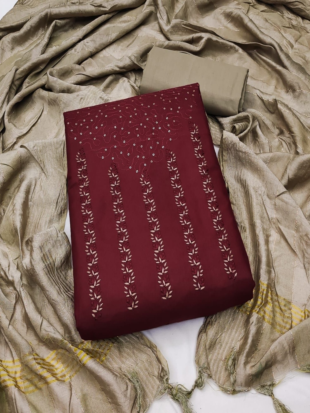 

A TO Z CART Floral Embroidered Sequinned Unstitched Dress Material, Maroon