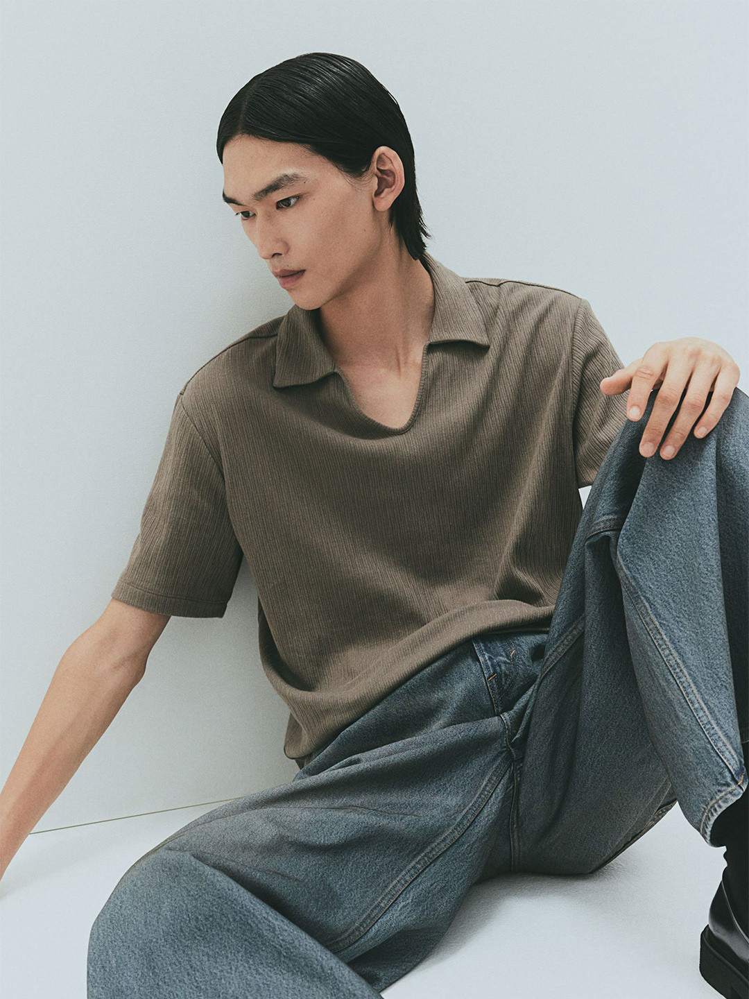 

H&M Regular Fit Collared T-shirt, Beige