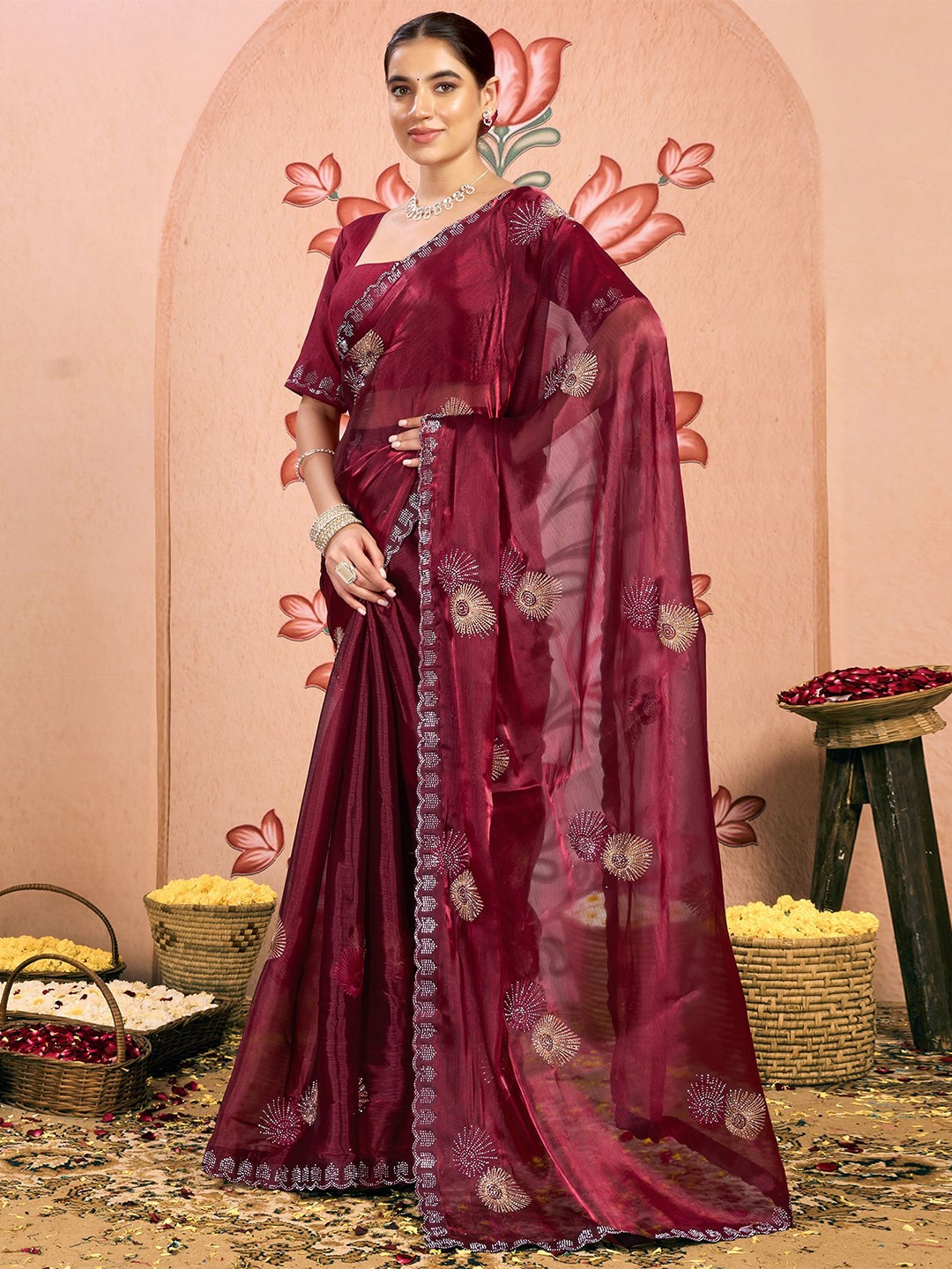 

Mitera Embellished Beads and Stones Pure Chiffon Saree, Maroon