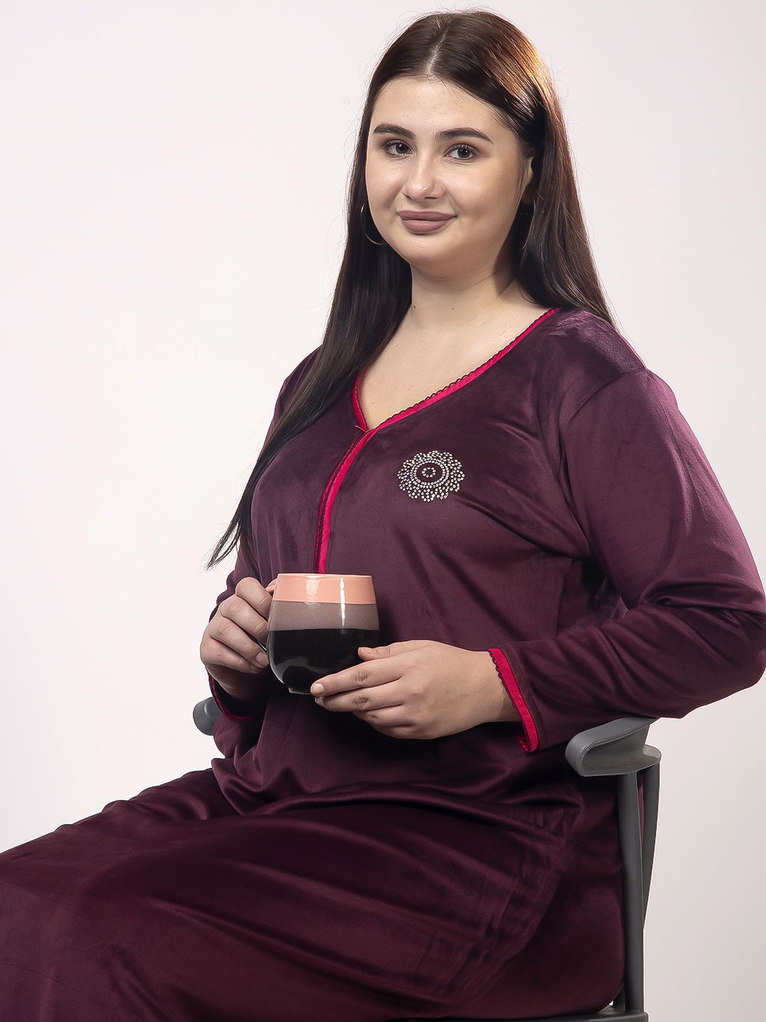 

CHUI MUI Women Maxi Sweat Nightdress, Violet