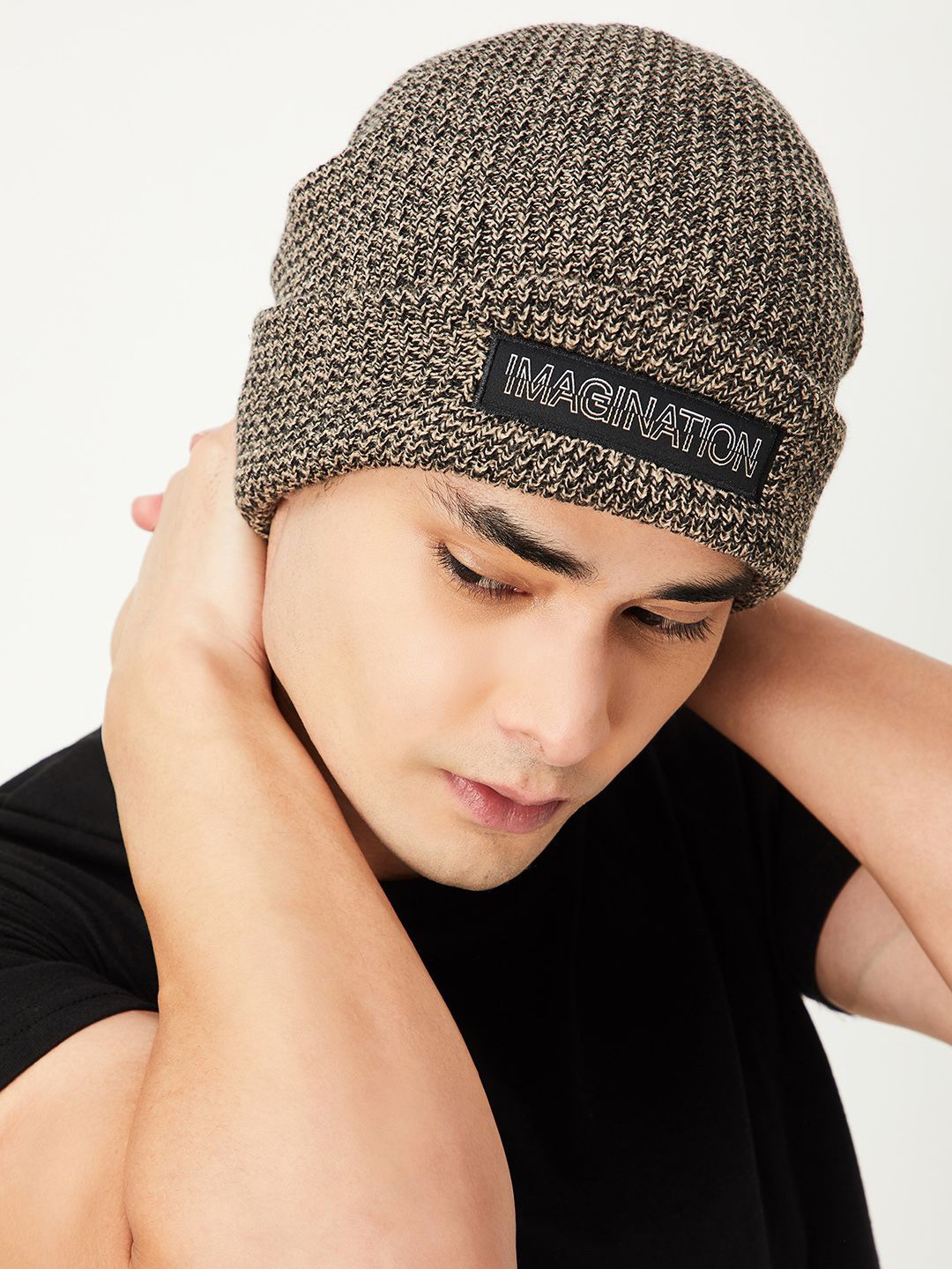 

max Men Beanie, Brown