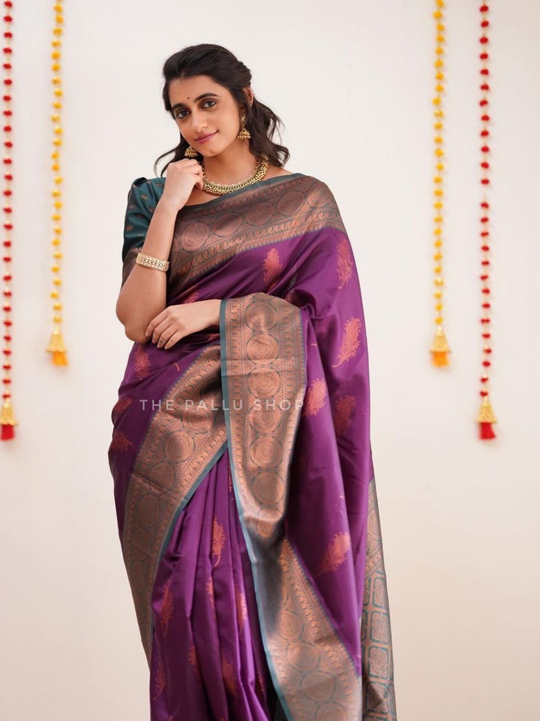 

Anouk Woven Design Banarasi Saree, Purple