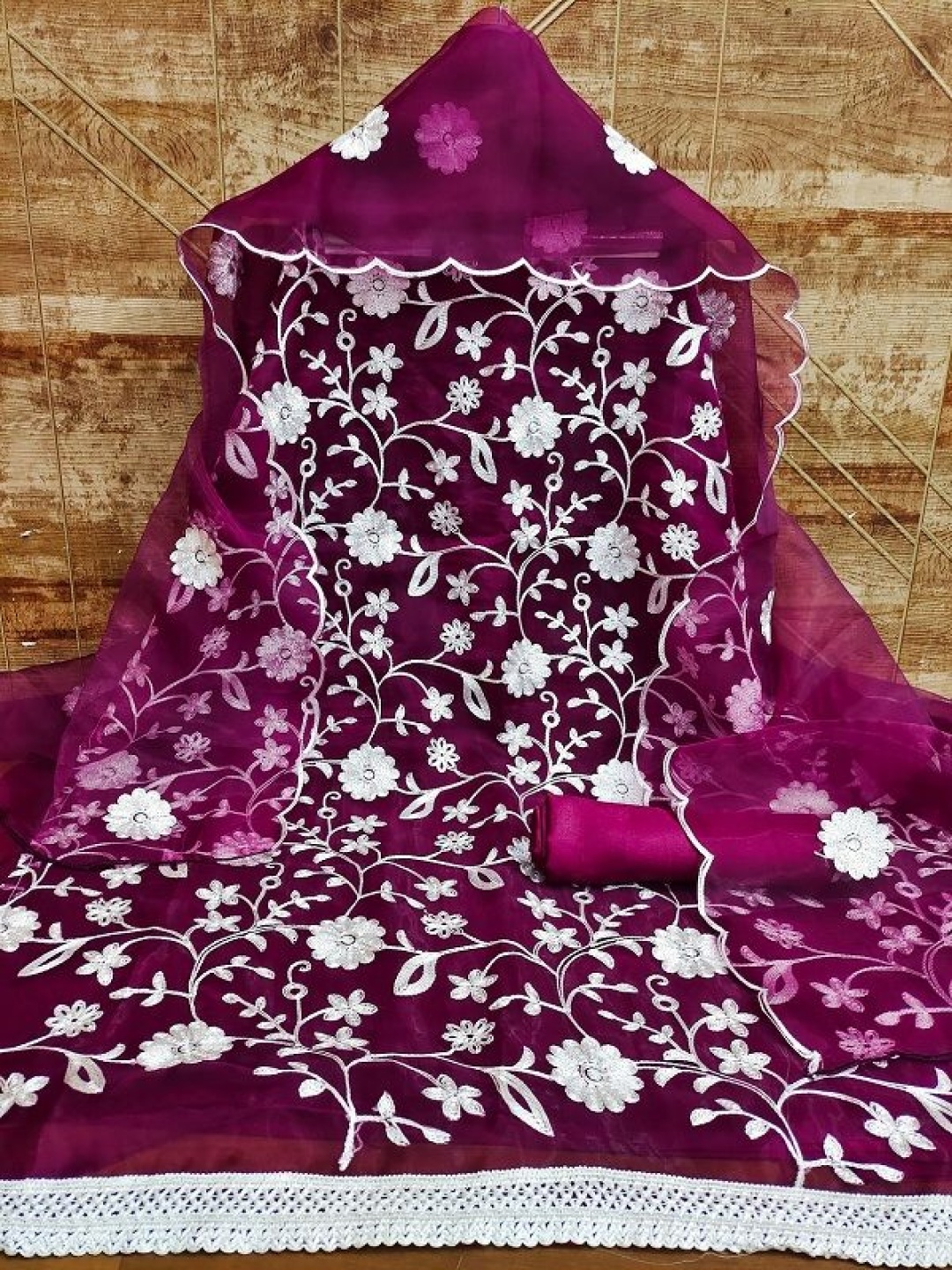 

A TO Z CART Floral Embroidered Organza Unstitched Dress Material, Magenta