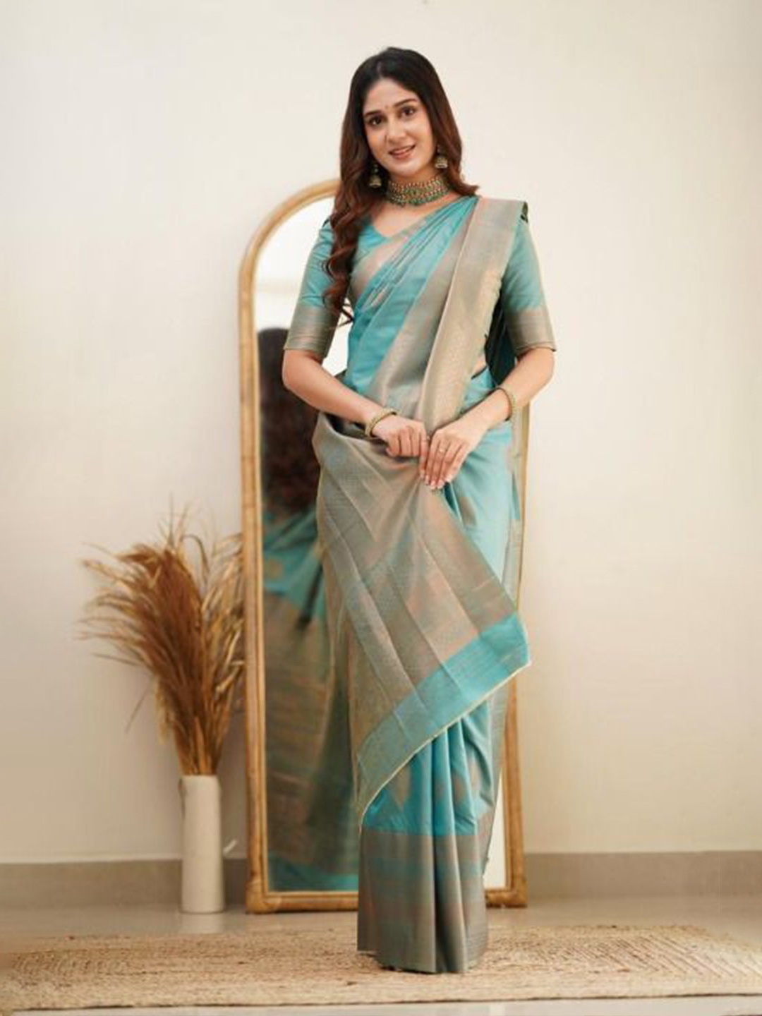 

Upalksh Kanjeevaram Saree, Blue
