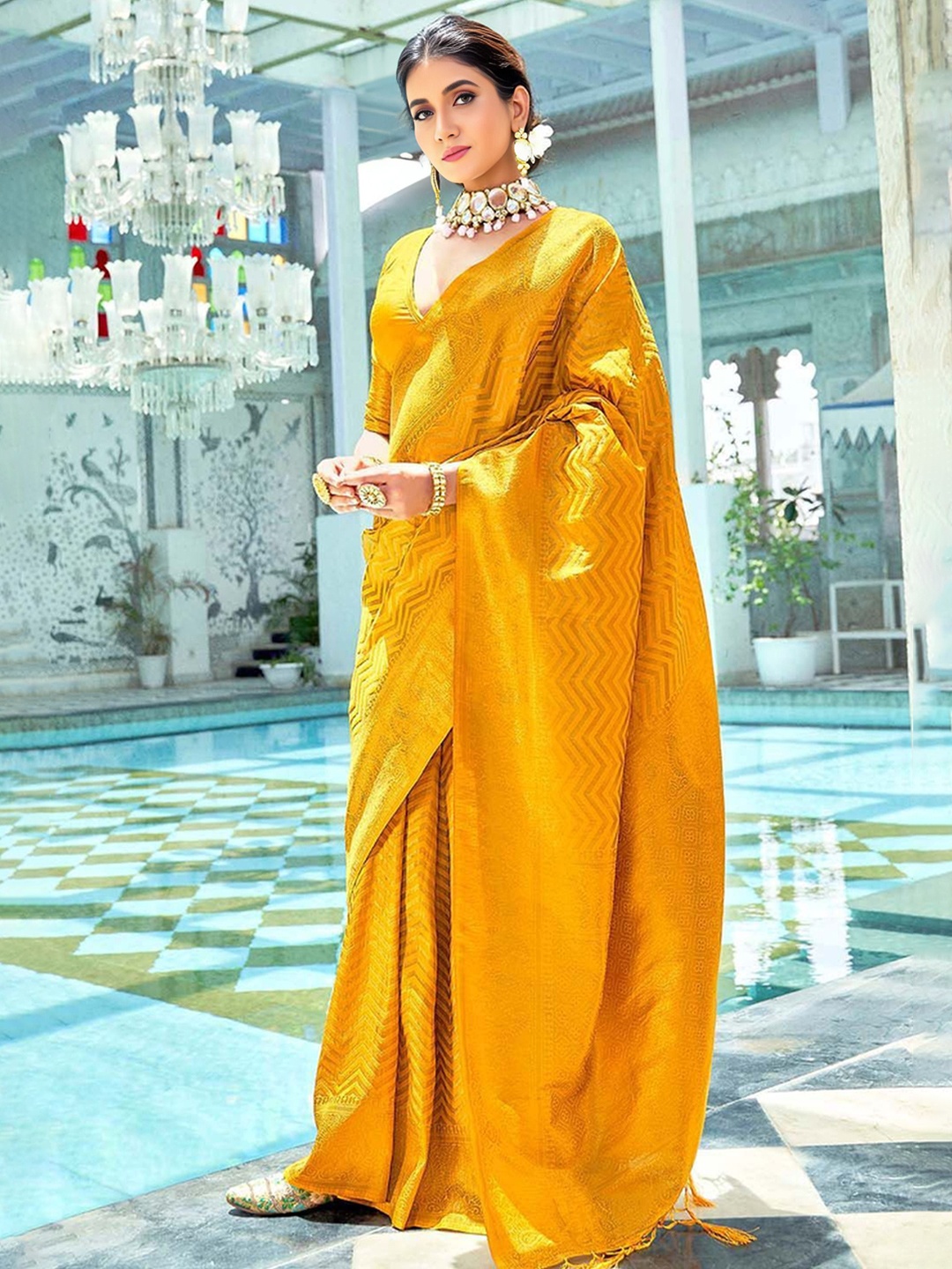 

Upalksh Woven Design Zari Banarasi Saree, Mustard