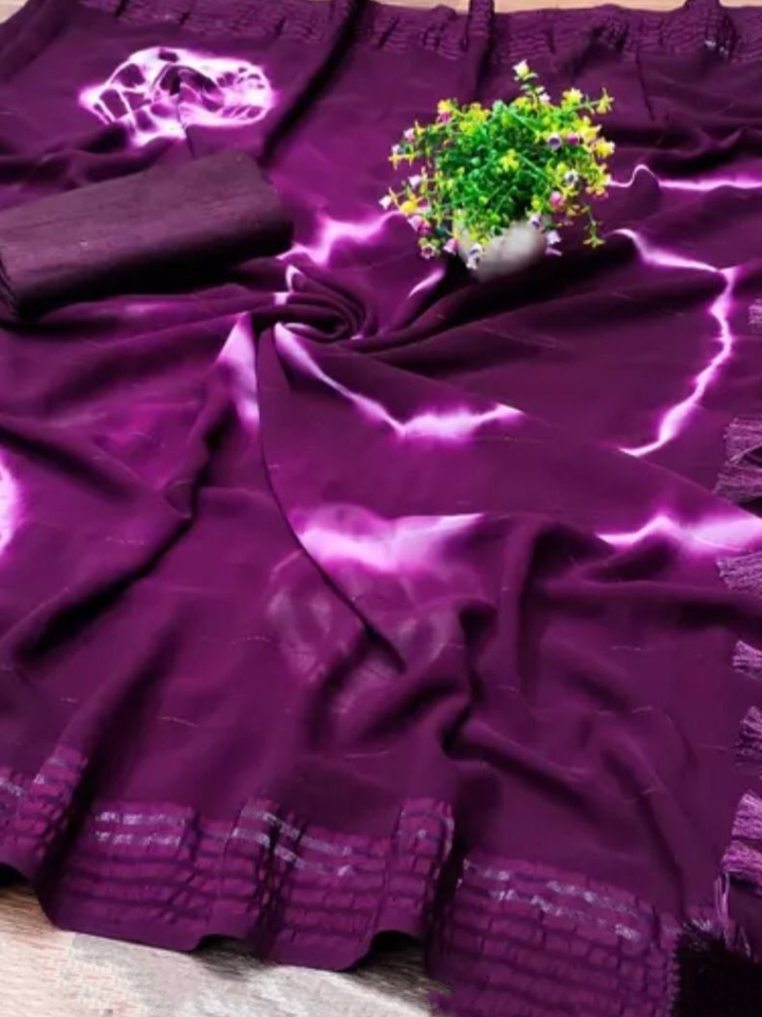 

BAESD Tie and Dye Pure Georgette Saree, Purple