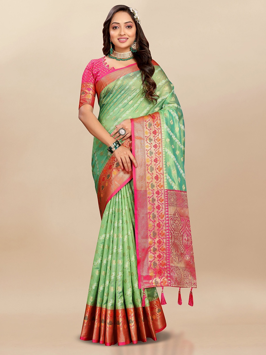 

Upalksh Woven Design Ethnic Motifs Pure Silk Banarasi Saree, Green