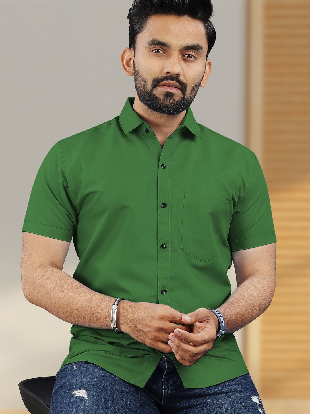 

VeBNoR Men Standard Spread Collar Casual Shirt, Green