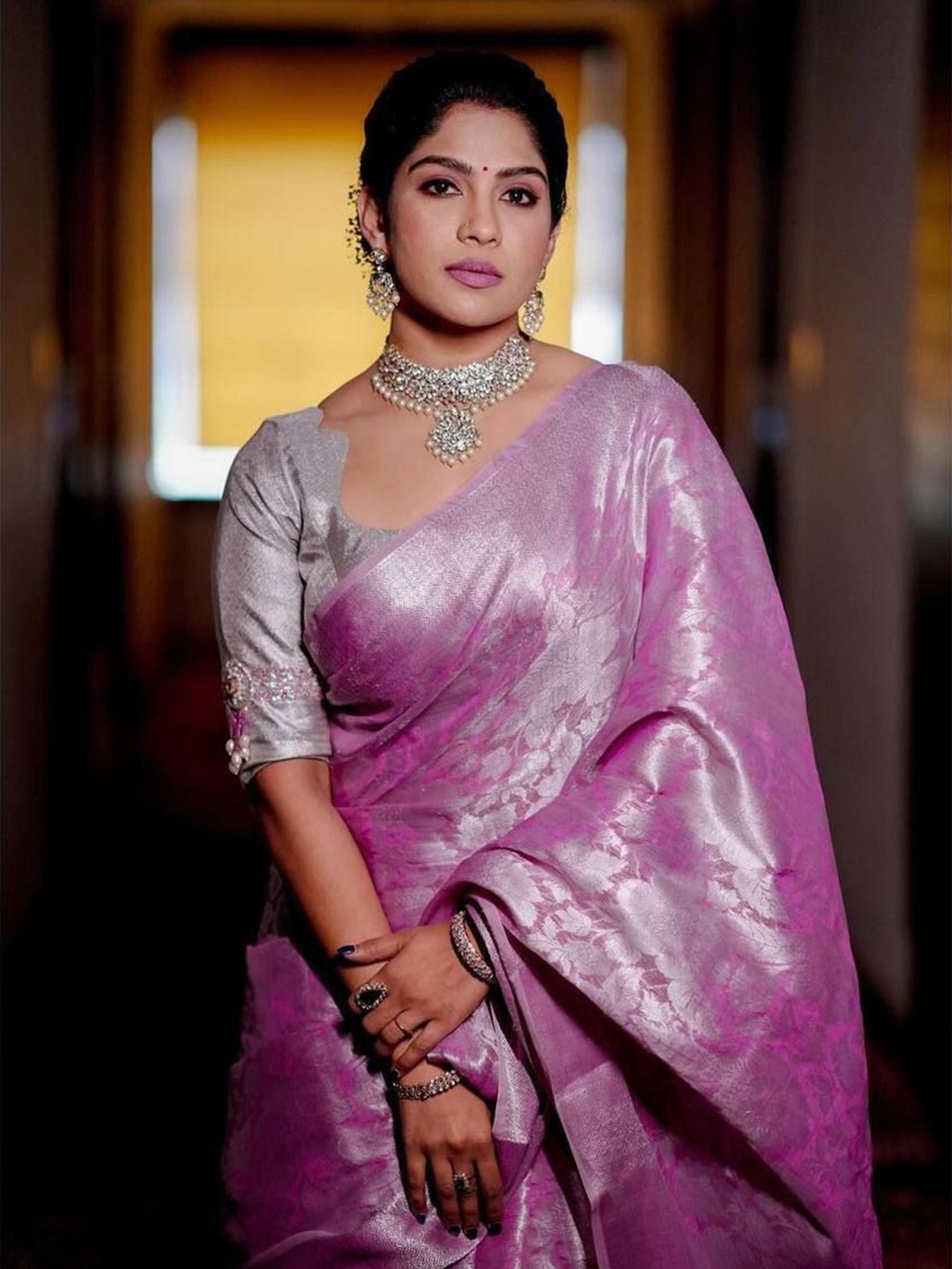 

Upalksh Woven Design Zari Banarasi Saree, Pink