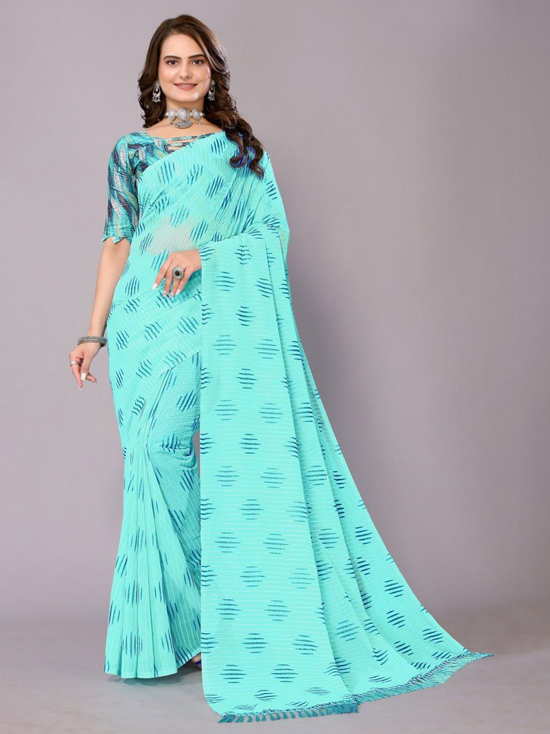 

BAESD Zari Embellished Saree, Blue
