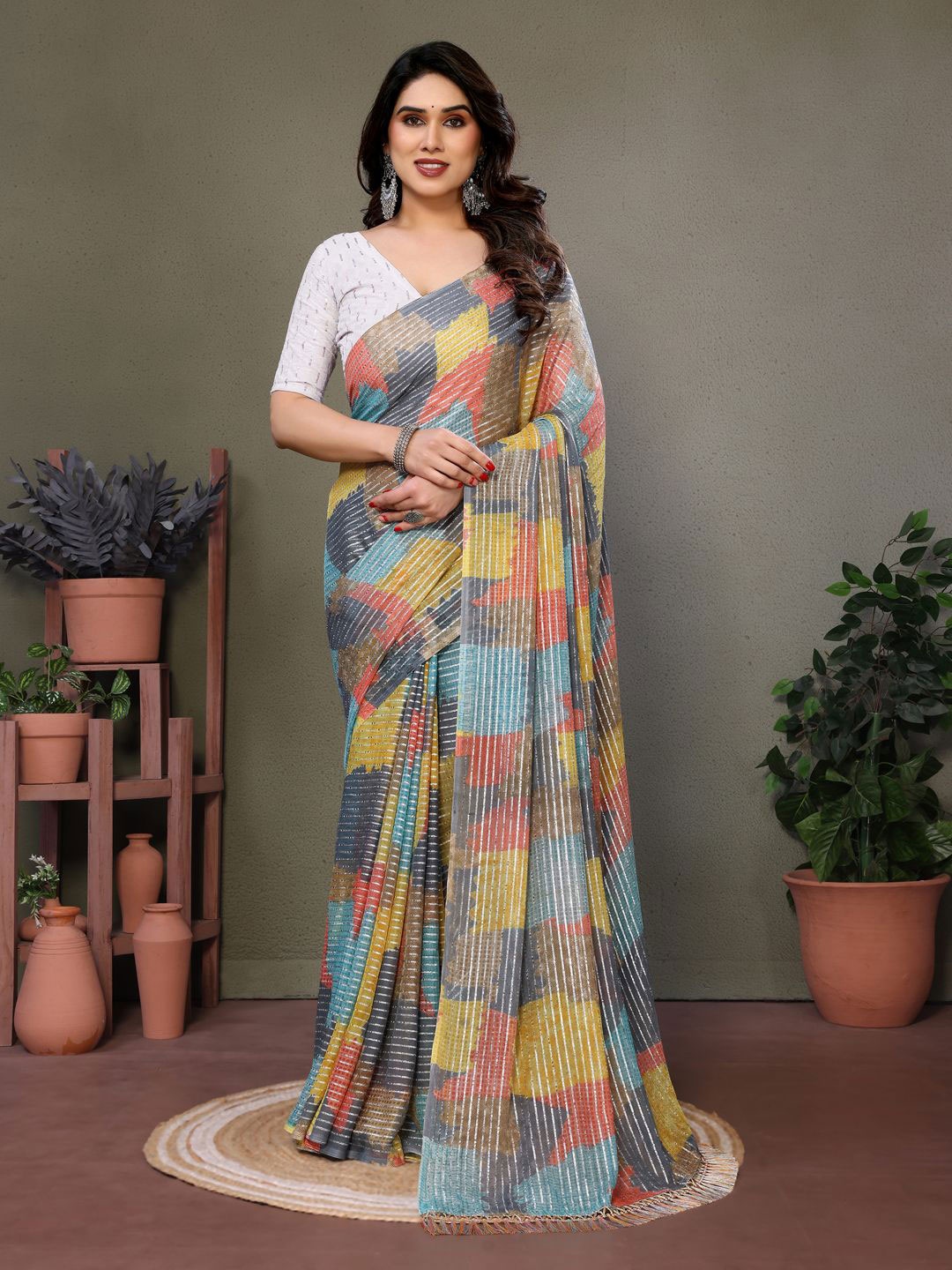 

yourwish Women Pure Georgette Block Print Saree, Grey