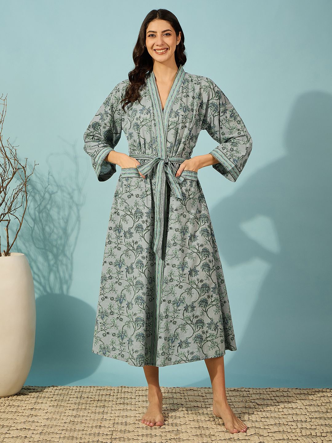 

The Kaftan Company Women Printed V-Neck Pure Cotton Midi Nightdress, Grey