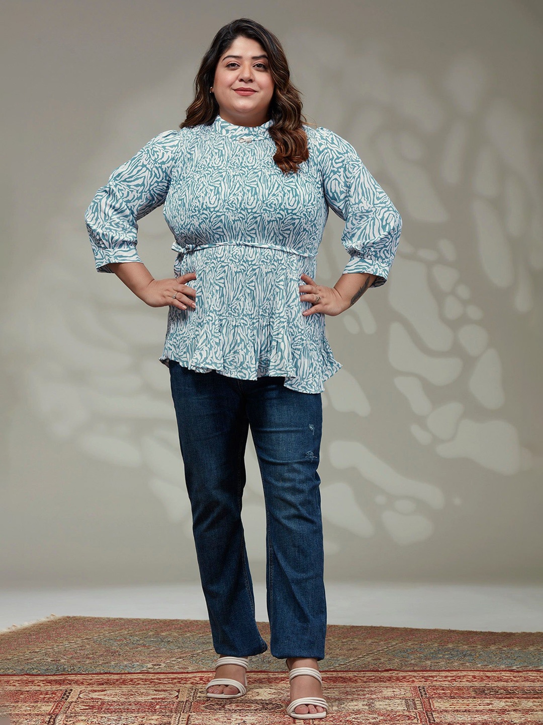 

FREYAA Cinched Waist Top, Blue
