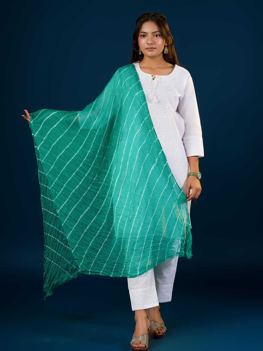 

KCPC BANDHANI Leheriya Dyed Chiffon Dupatta, Green