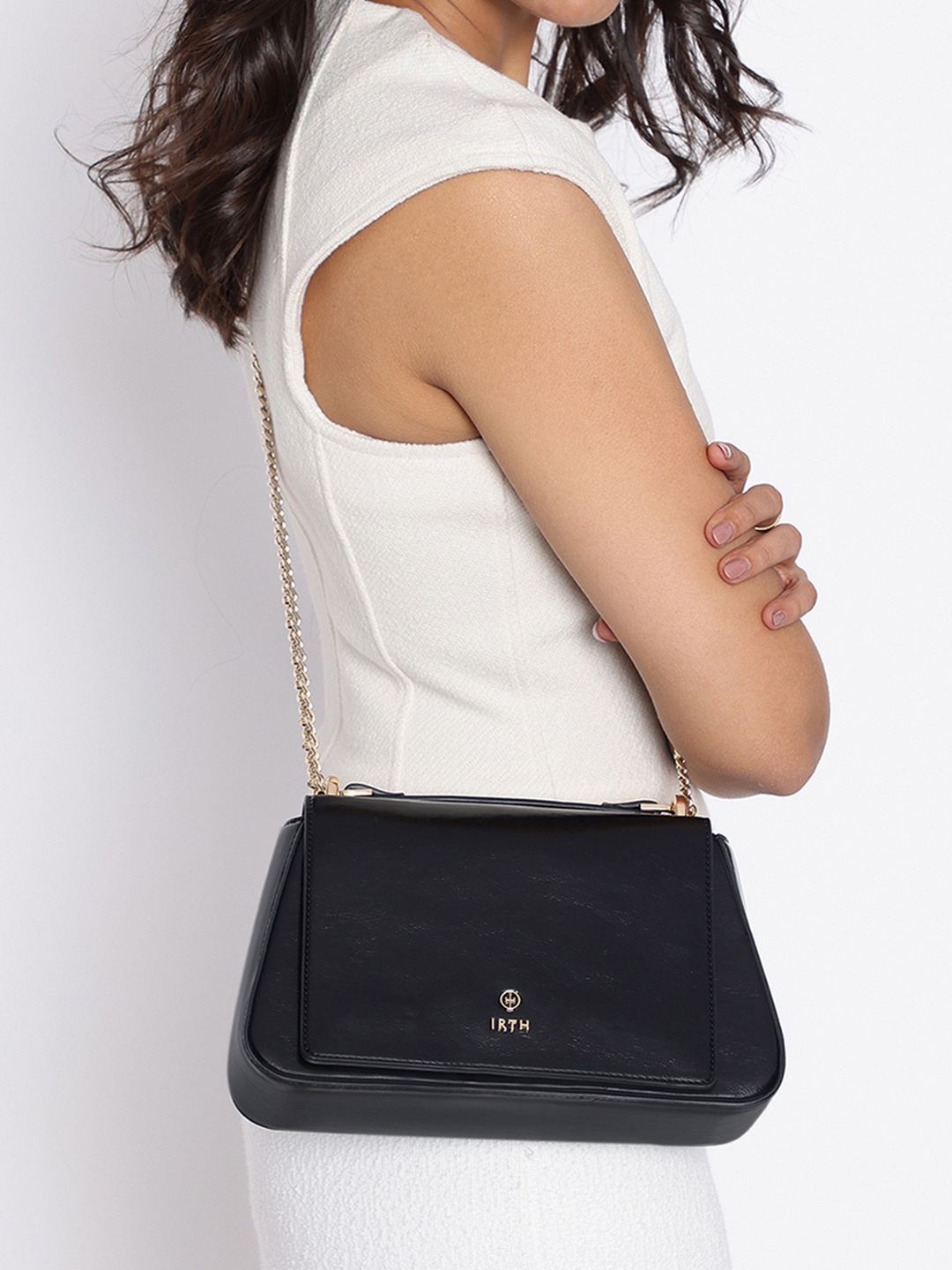 

IRTH Textured Structured Sling Bag, Black