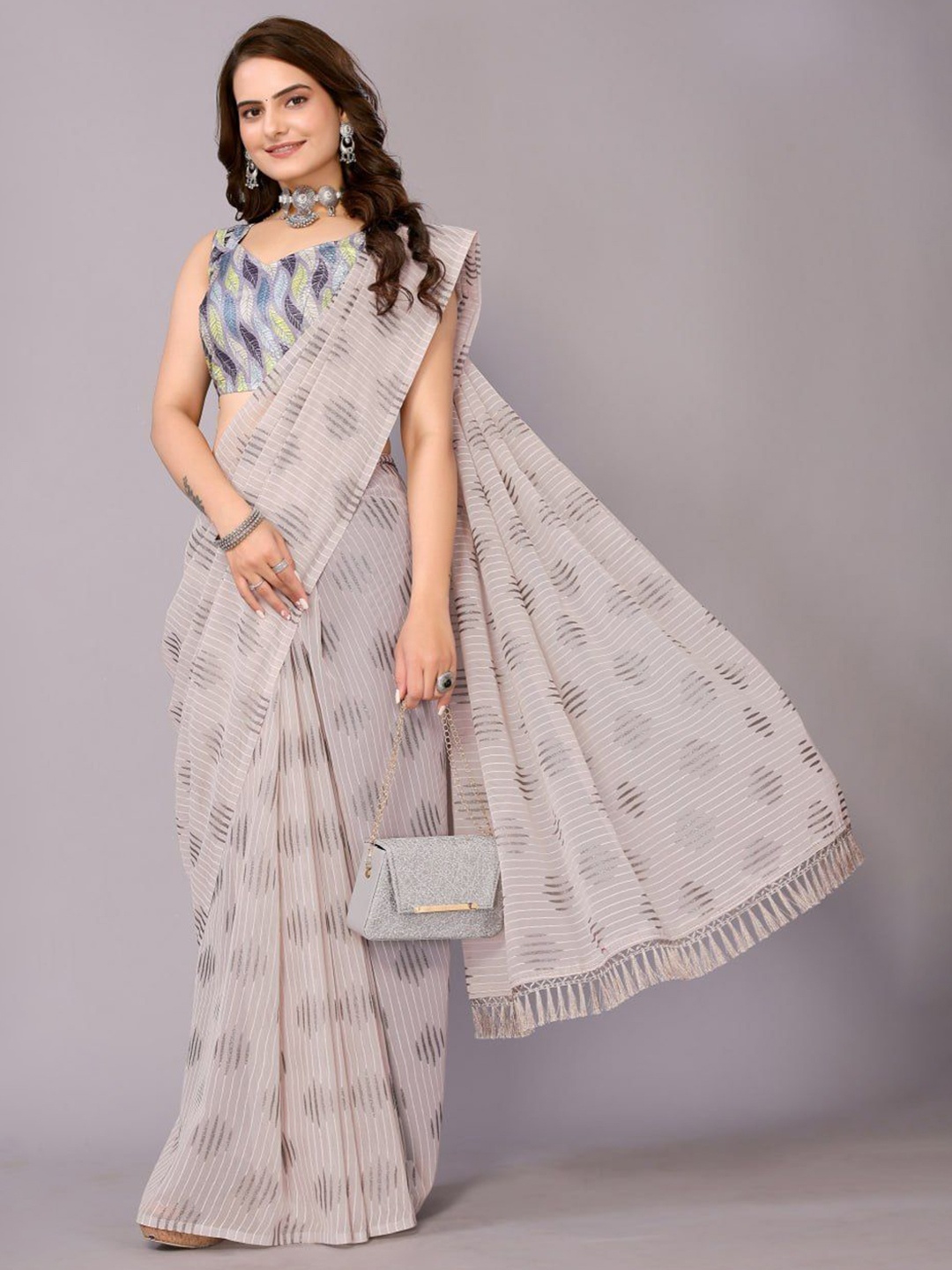 

BAESD Women Printed Banarasi Saree, Grey