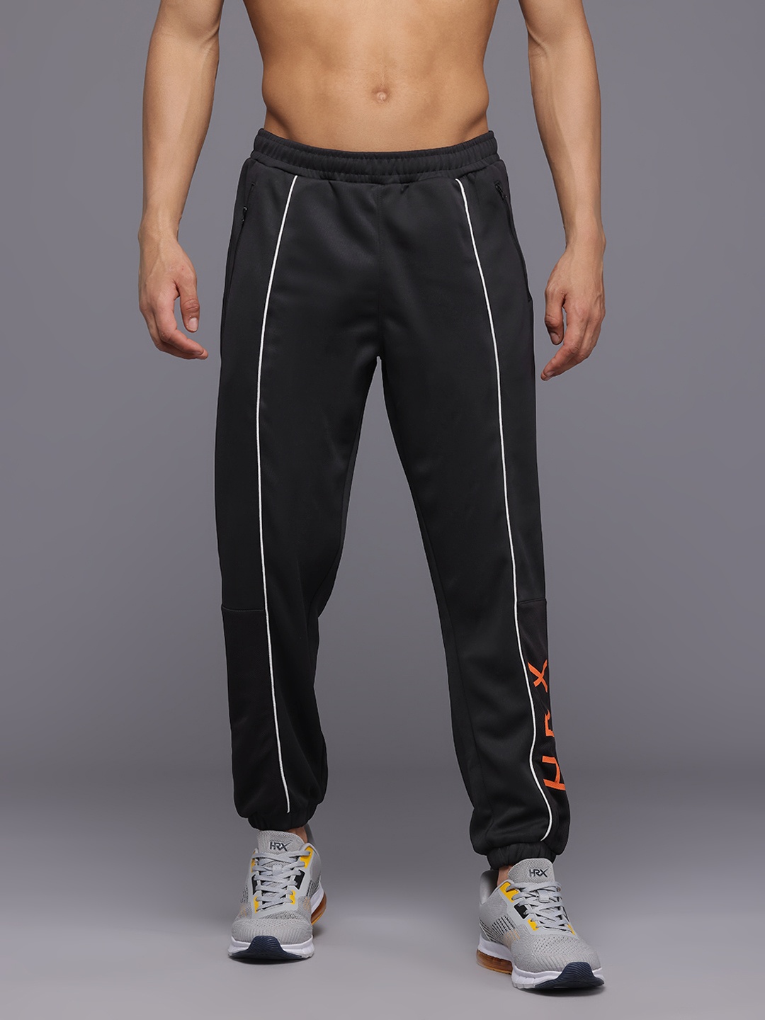 

HRX by Hrithik Roshan Men Rapid-Dry Training Joggers, Black