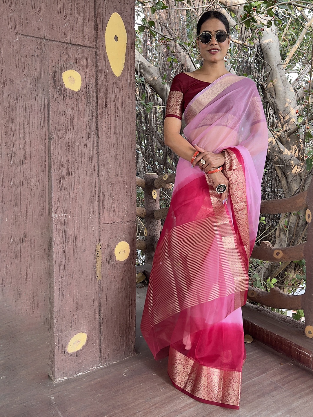 

Upalksh Colourblocked Zari Kota Saree, Pink