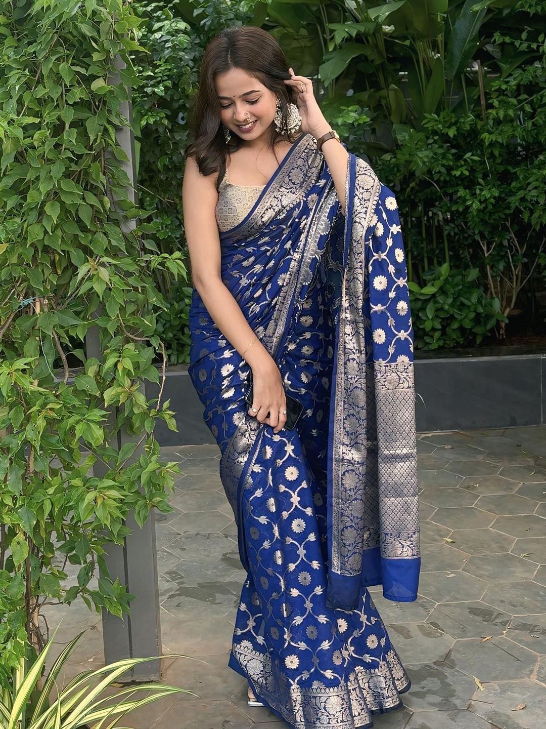 

A TO Z CART Pure Silk Banarasi Saree, Blue