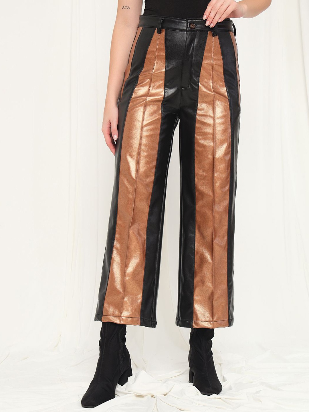 

TANDUL Women Leather Colourblocked Original Mid-Rise Cropped Culottes Trousers, Gold