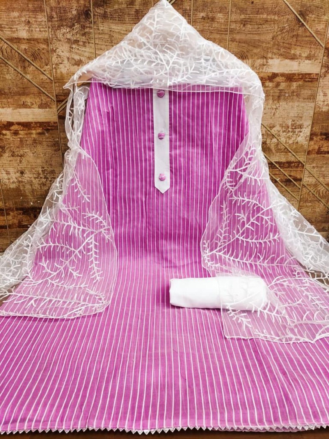 

A TO Z CART Printed Unstitched Dress Material, Pink