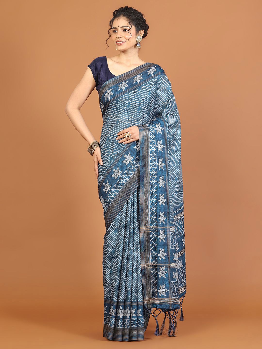 

Meena Bazaar Art Silk Tussar Saree, Blue