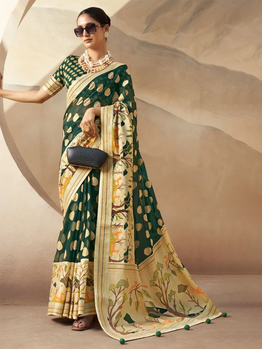 

MySilkLove Printed Zari Pure Georgette Saree, Green