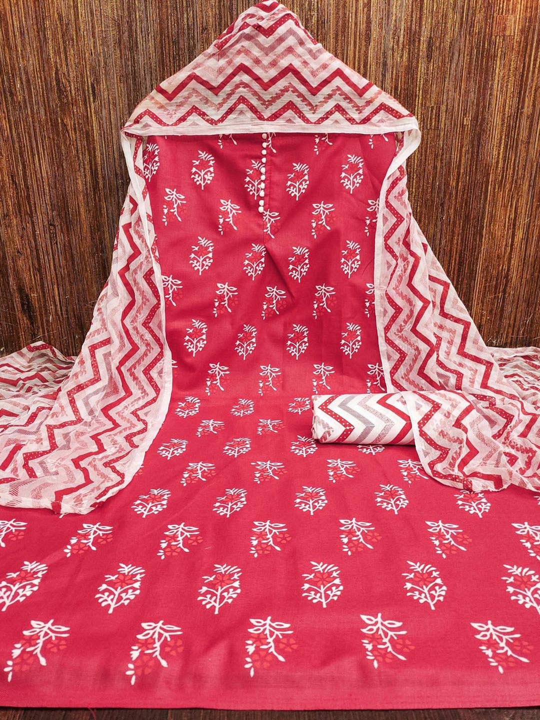 

KALINI Floral Printed Unstitched Dress Material, Pink