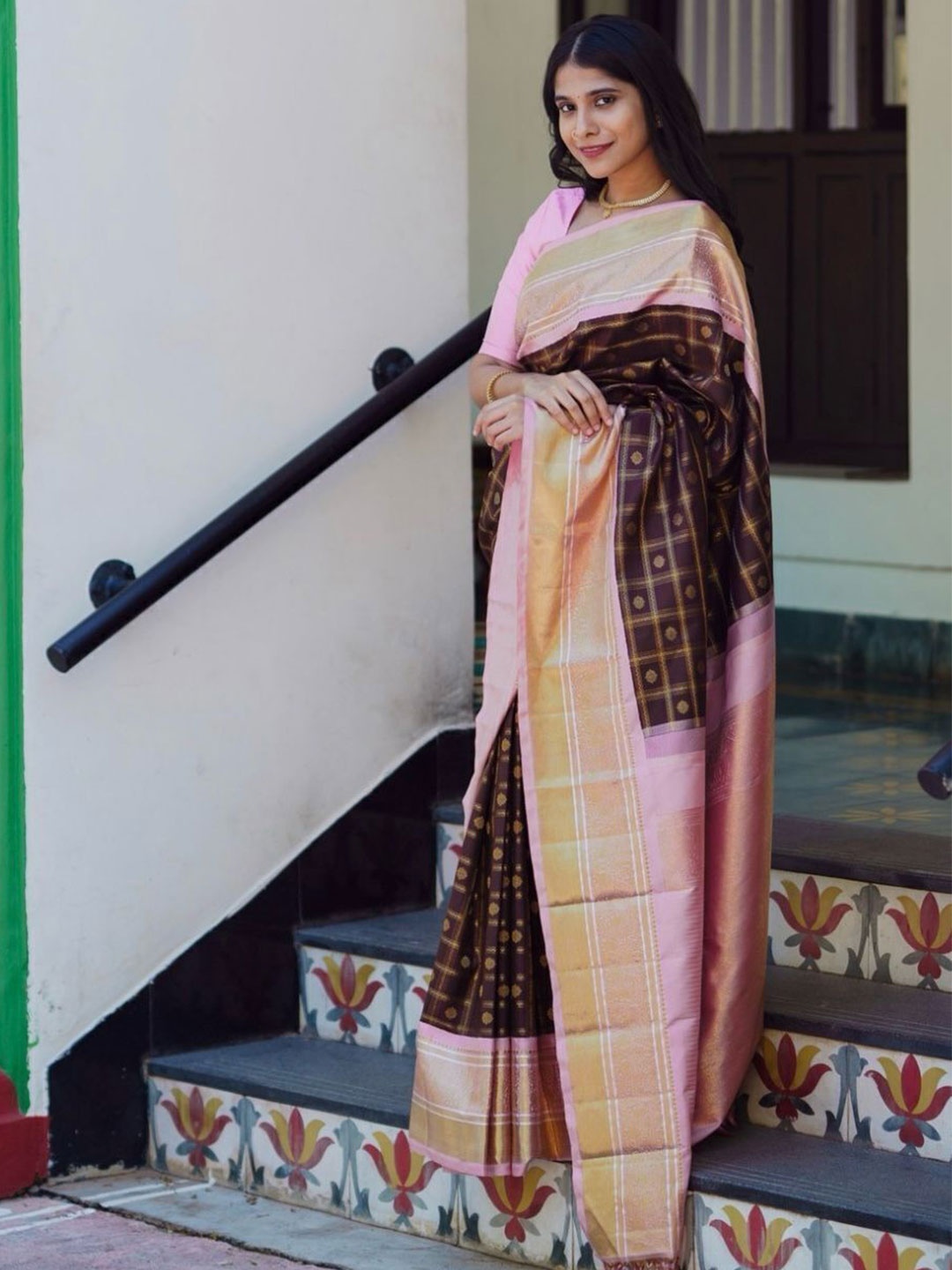 

Upalksh Woven Design Zari Banarasi Saree, Brown