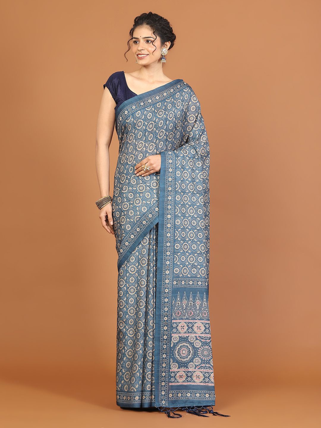 

Meena Bazaar Art Silk Tussar Saree, Blue