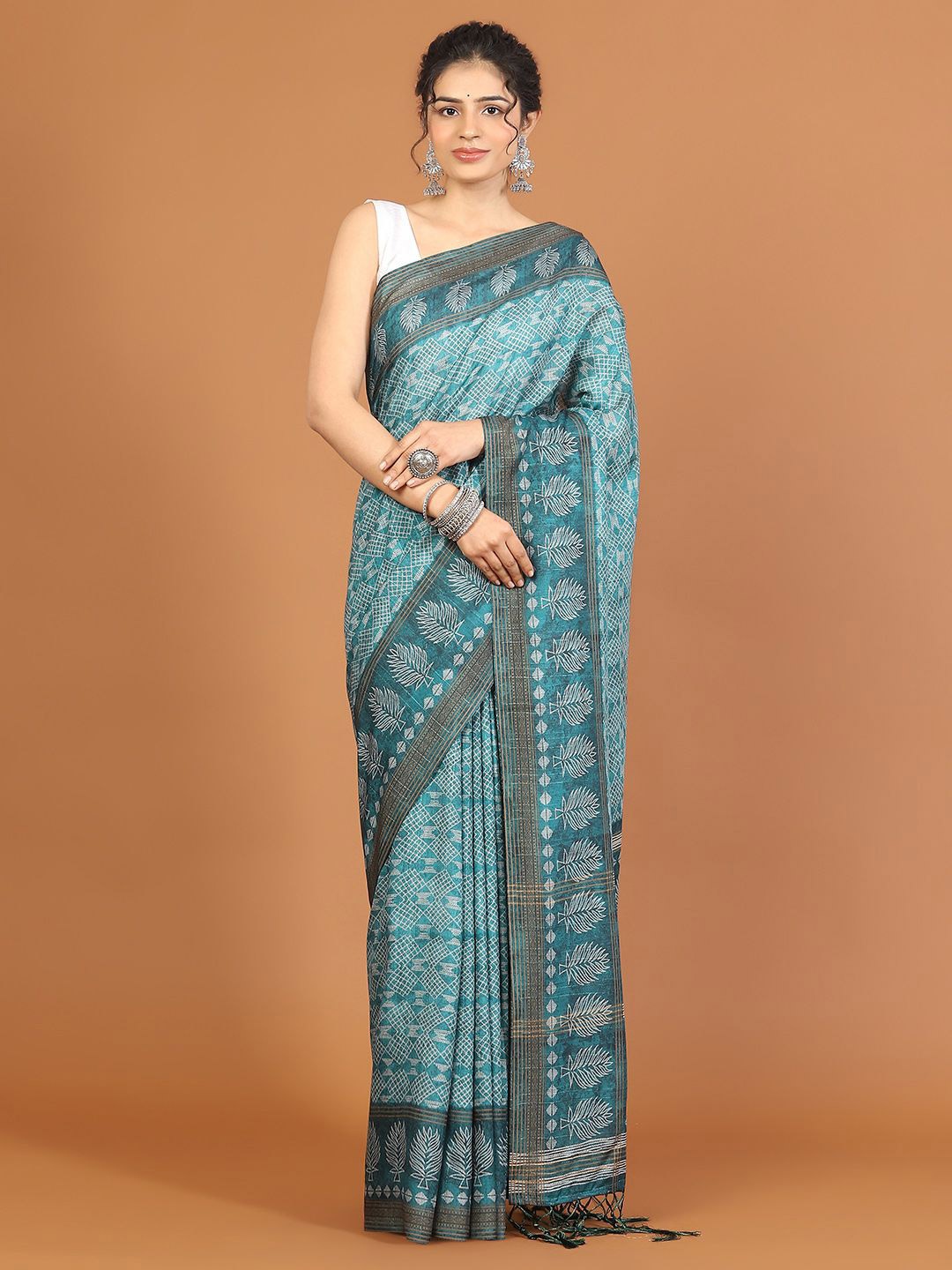 

Meena Bazaar Art Silk Tussar Saree, Sea green