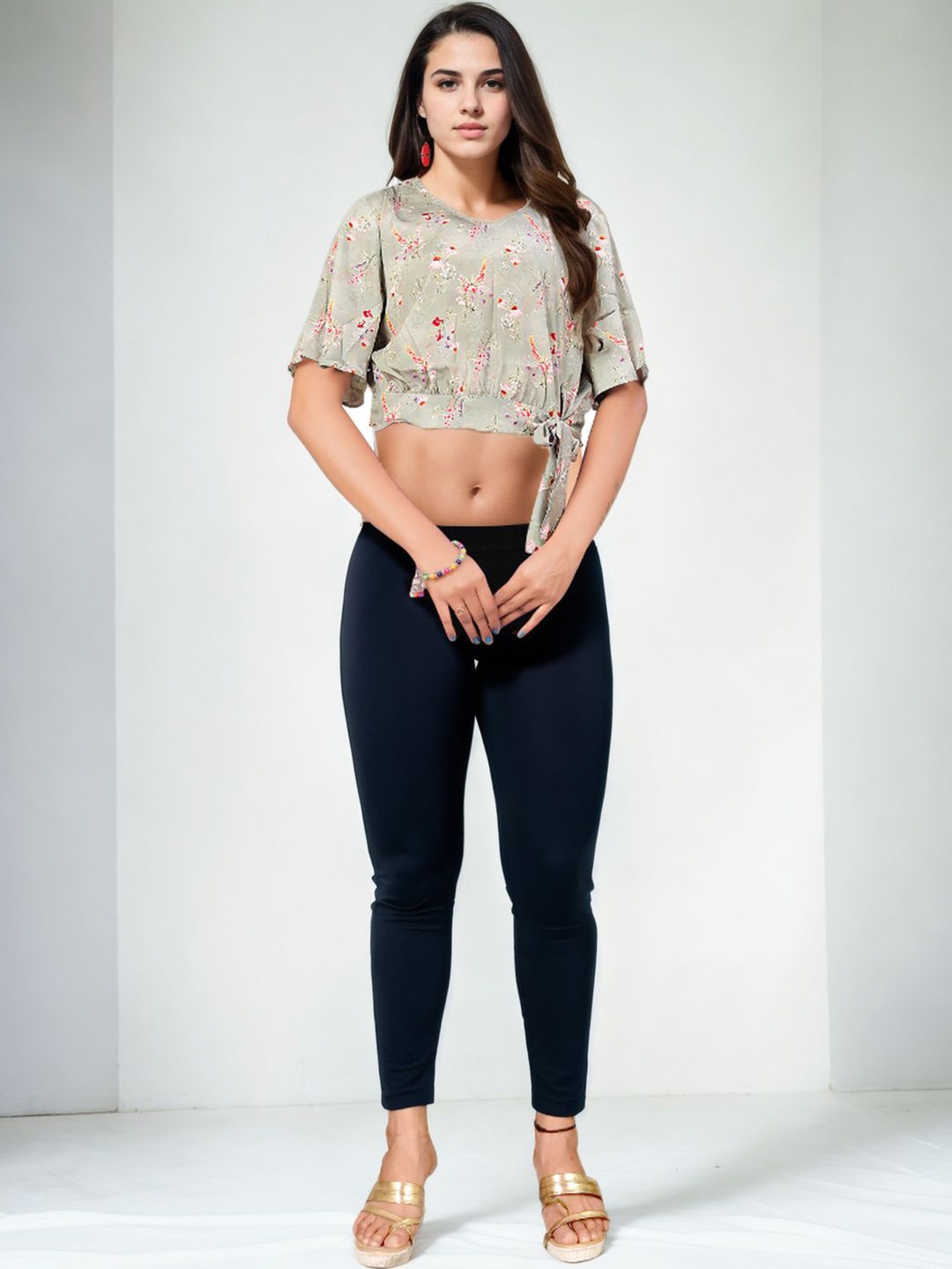 

Bucciato Private Limited Women Floral Printed Blouson Crop Top, Gold