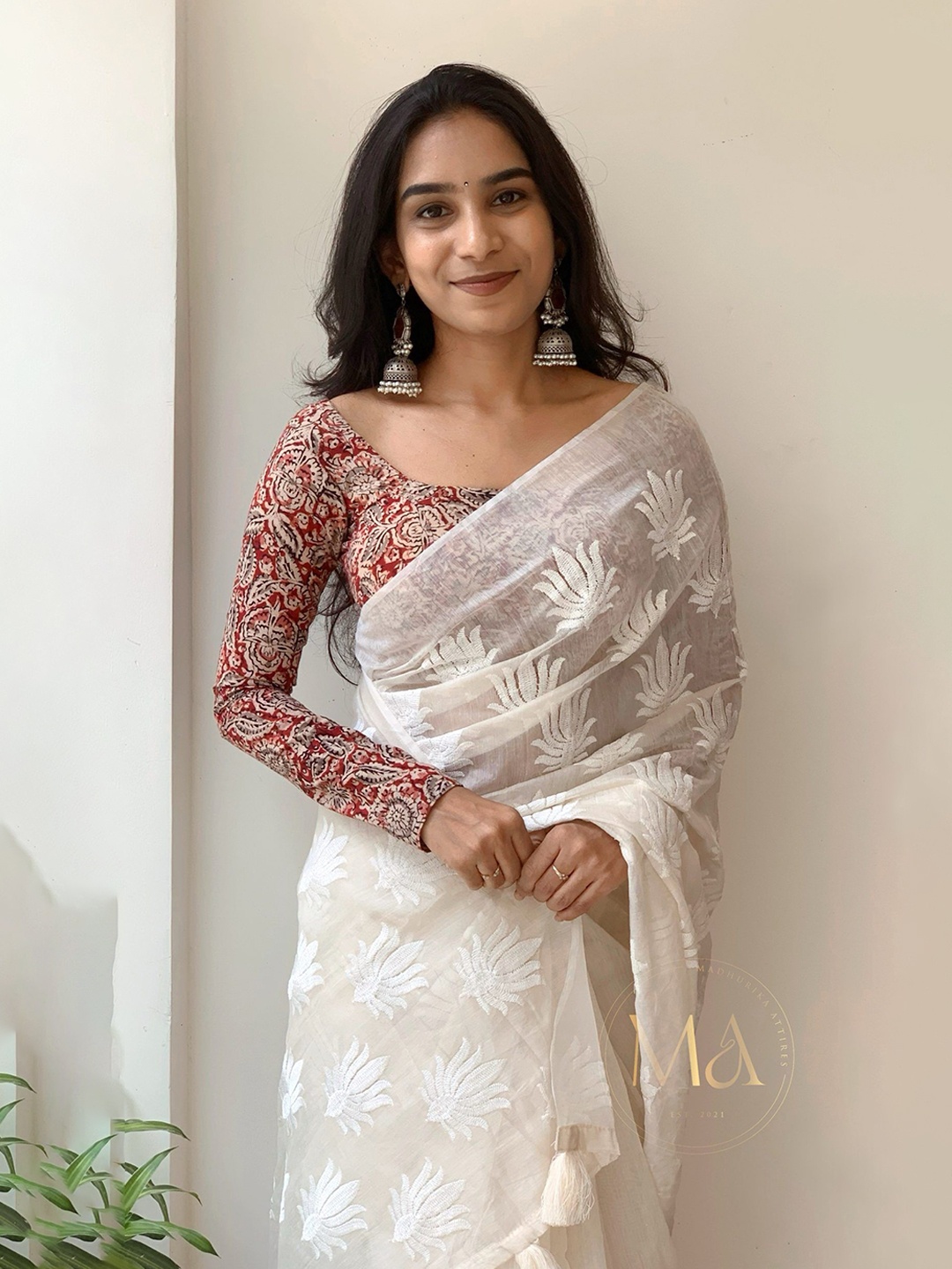 

A TO Z CART Embroidered Chanderi Saree, Cream