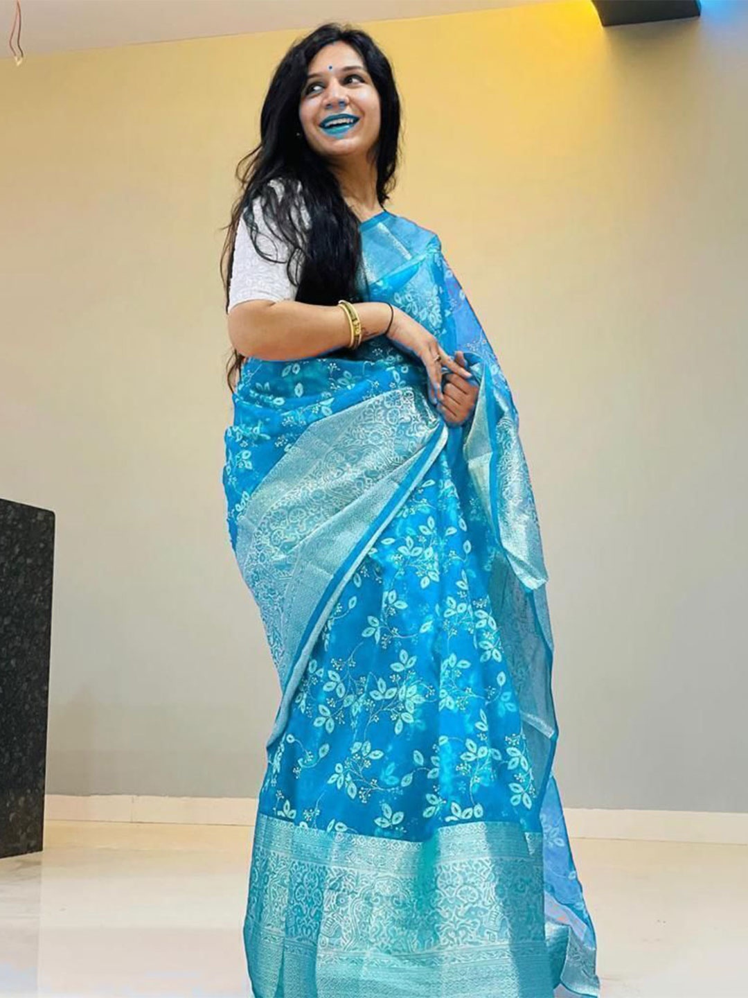 

Upalksh Ethnic Motifs Zari Silk Cotton Kota Saree, Blue